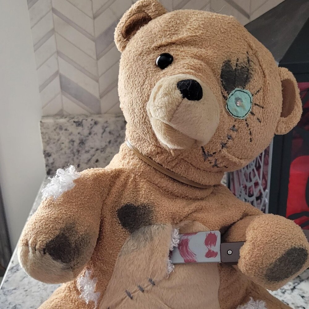 2012 Spirit Halloween Animated Zombie Deady Bear